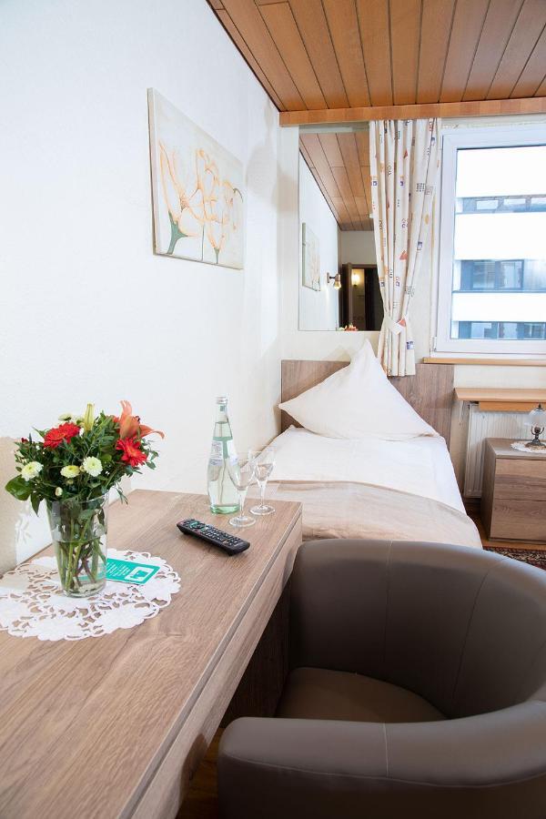 Hotel Lothringer Hof Saarlouis Exterior foto